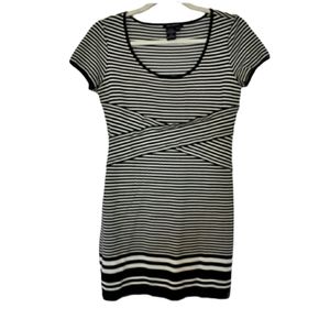 Women's  Max Edition Striped Black & White T-shirt  Dress M